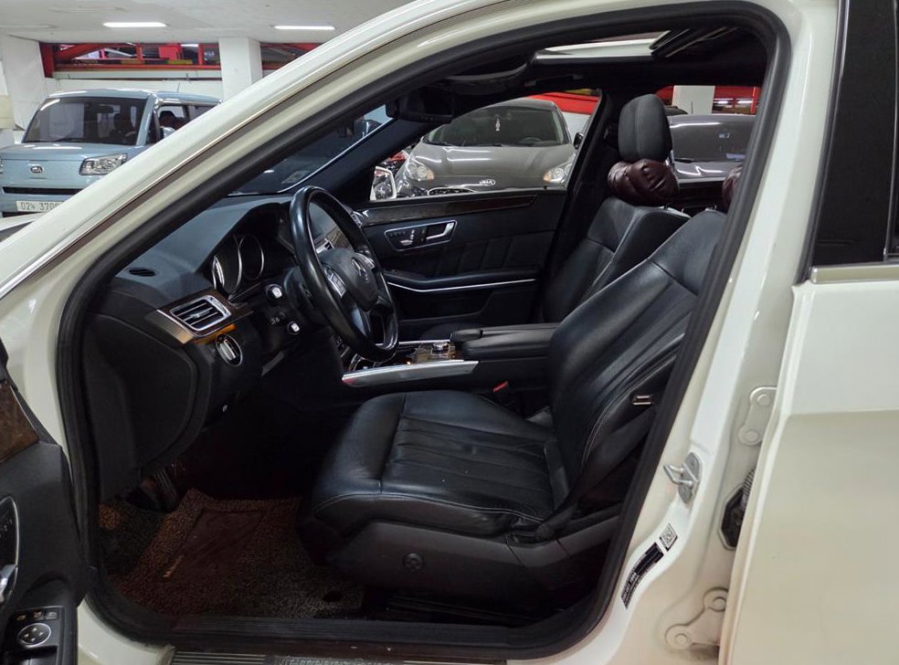 벤츠 E 클래스 E300 엘레강스 사진 6