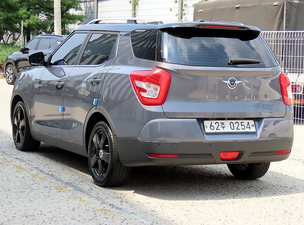KG모빌리티(쌍용)  티볼리 2WD 가솔린 1.6 RX 사진 3