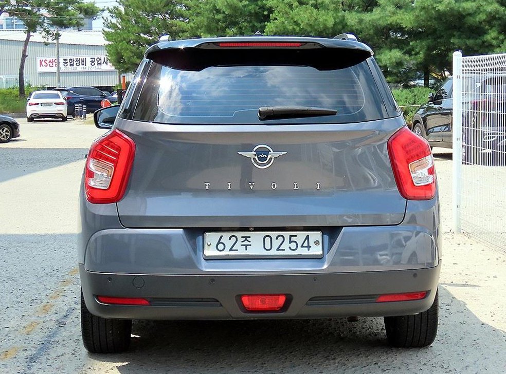 KG모빌리티(쌍용)  티볼리 2WD 가솔린 1.6 RX 사진 4