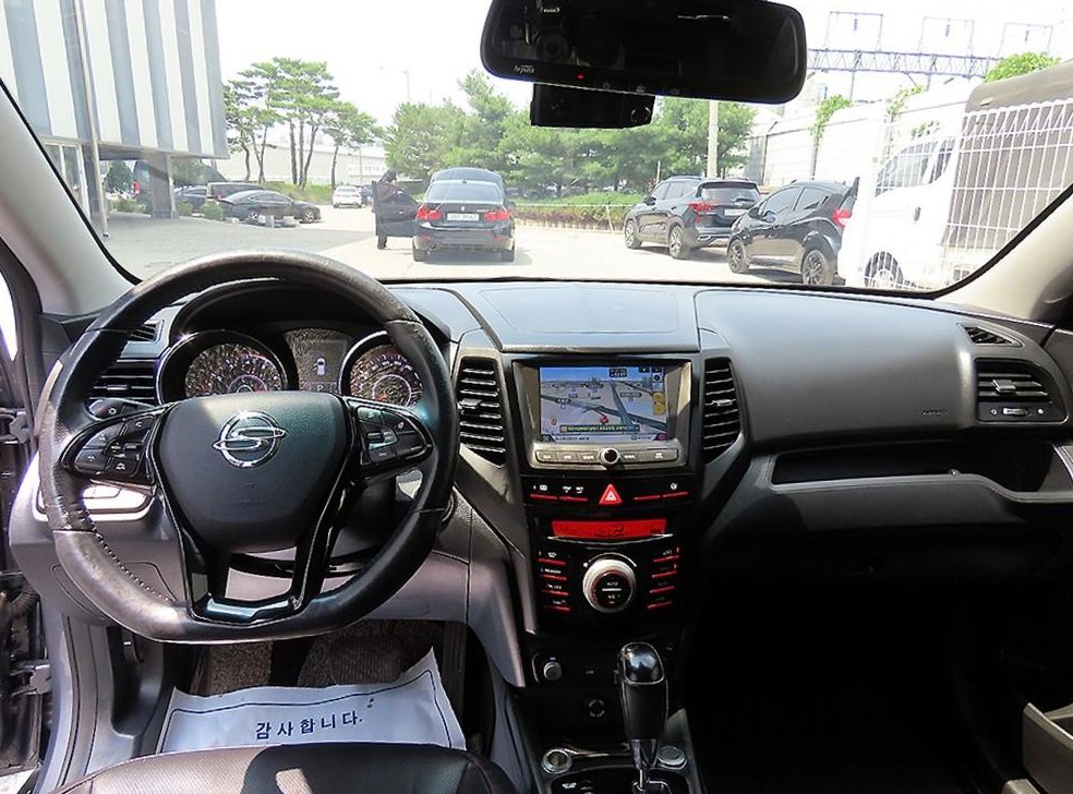 KG모빌리티(쌍용)  티볼리 2WD 가솔린 1.6 RX 사진 7