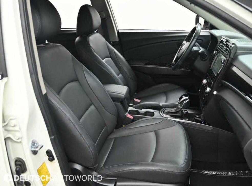 KG모빌리티(쌍용)  티볼리 2WD 가솔린 1.5 사진 10