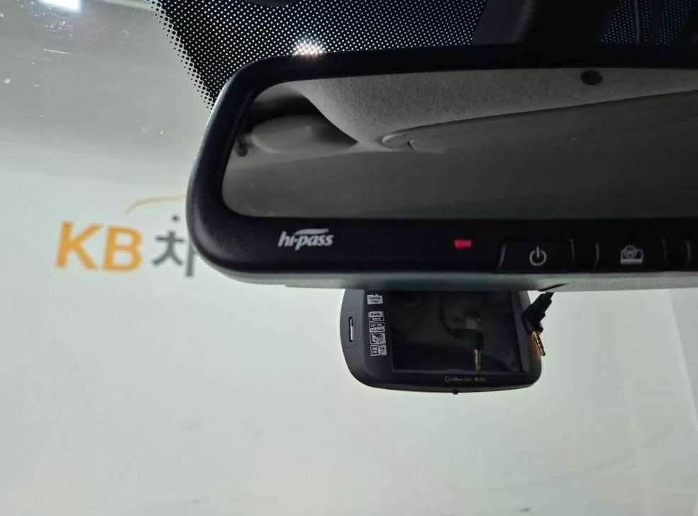 KG모빌리티(쌍용)  티볼리 가솔린 2WD 1.6 VX 사진 15