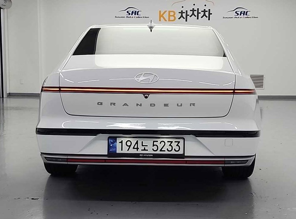 현대 그랜저 익스클루시브 사진 3