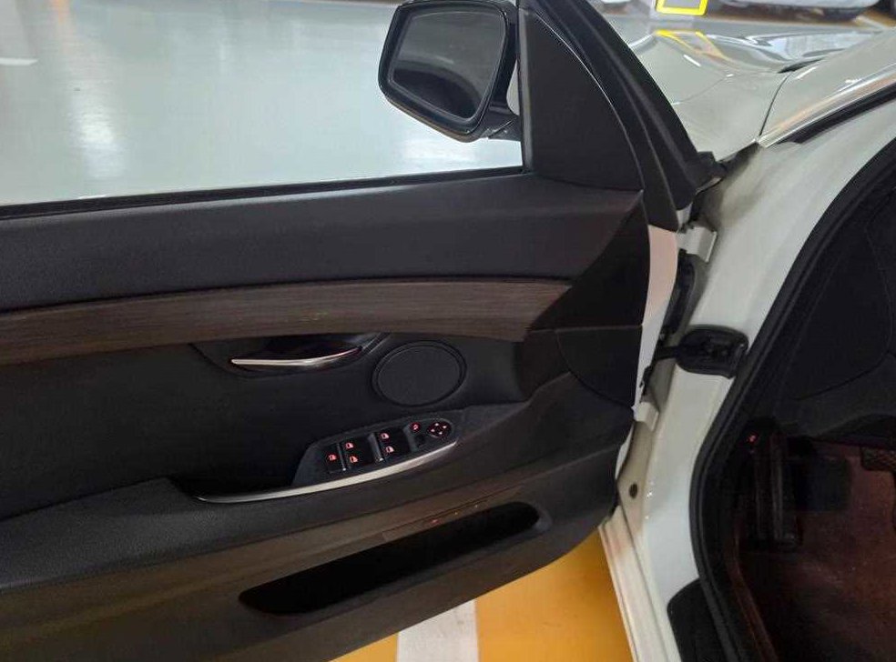 BMW 그란투리스모 535i 사진 5
