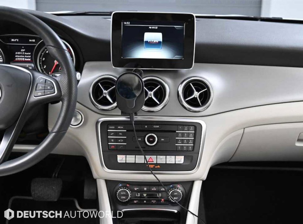 벤츠 GLA 클래스 GLA220 프리미엄 사진 14