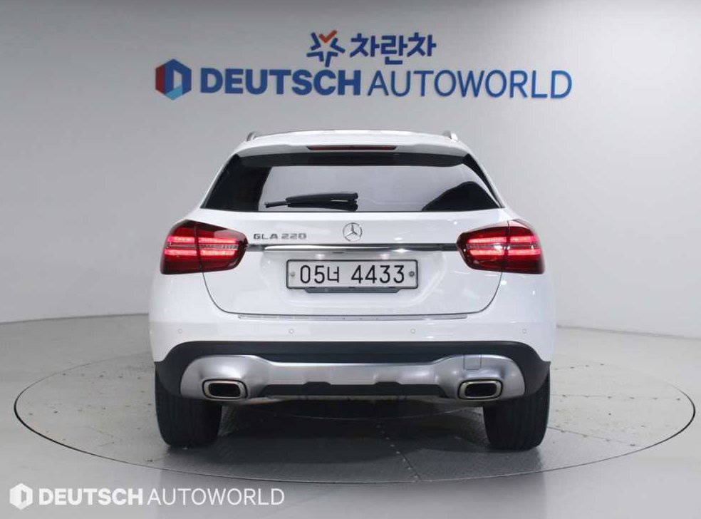 벤츠 GLA 클래스 GLA220 프리미엄 사진 4