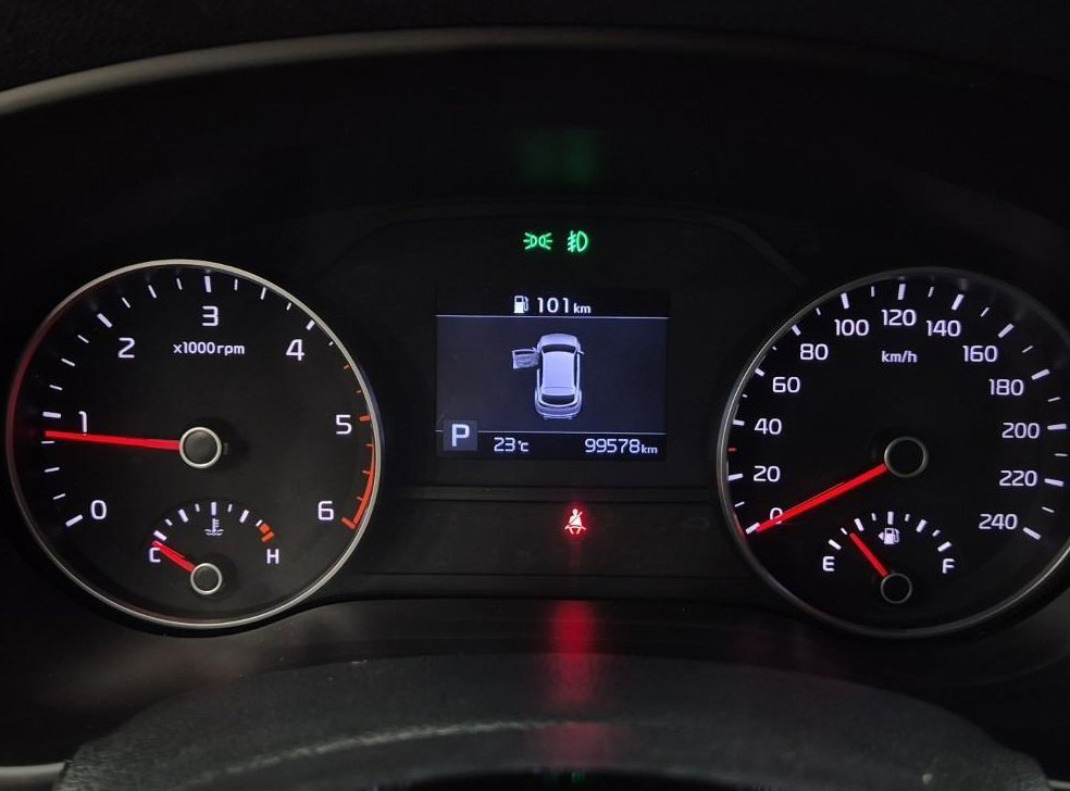 기아 스포티지 2.0 디젤 2WD 사진 6