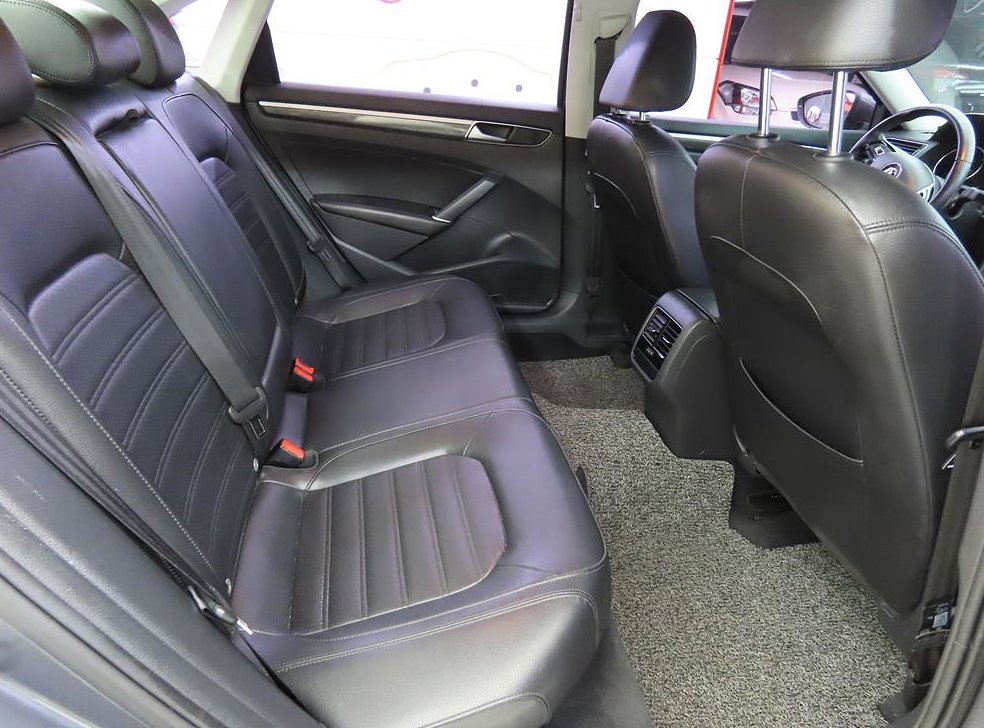 폭스바겐 파사트 1.8 TSI 사진 7