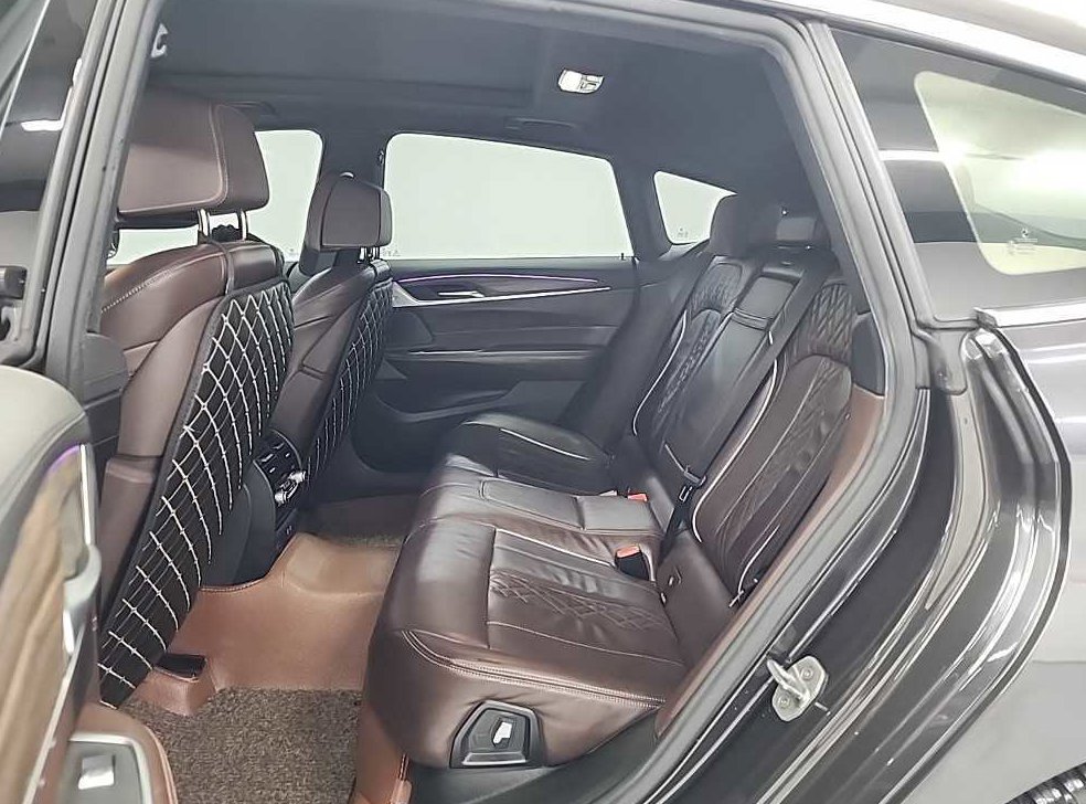 BMW 그란투리스모 620d xDrive M 스포츠 사진 12