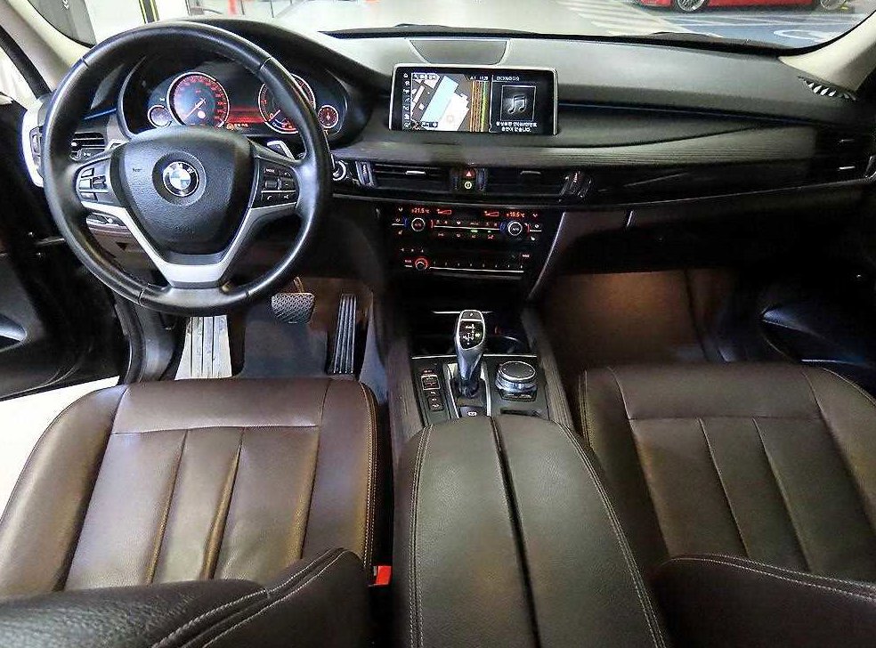 BMW X5 xDrive 30d 사진 10