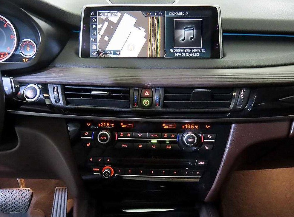 BMW X5 xDrive 30d 사진 11