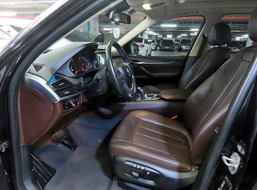 BMW X5 xDrive 30d 사진 6