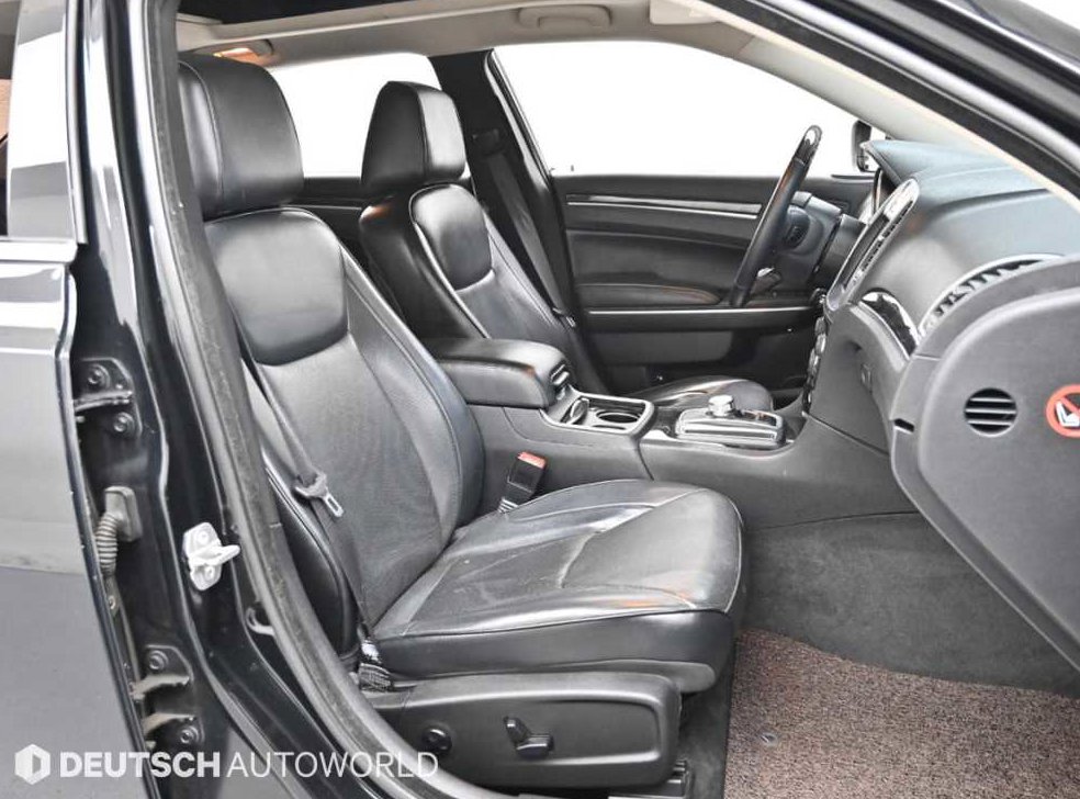 크라이슬러 300C 3.6 사진 10
