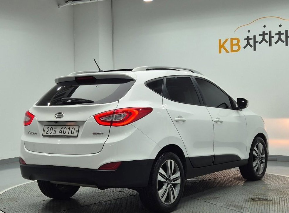 현대 투싼 디젤(E-VGT)2WD 사진 3