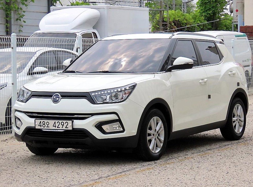 KG모빌리티(쌍용)  티볼리 2WD 가솔린 VX 사진 2