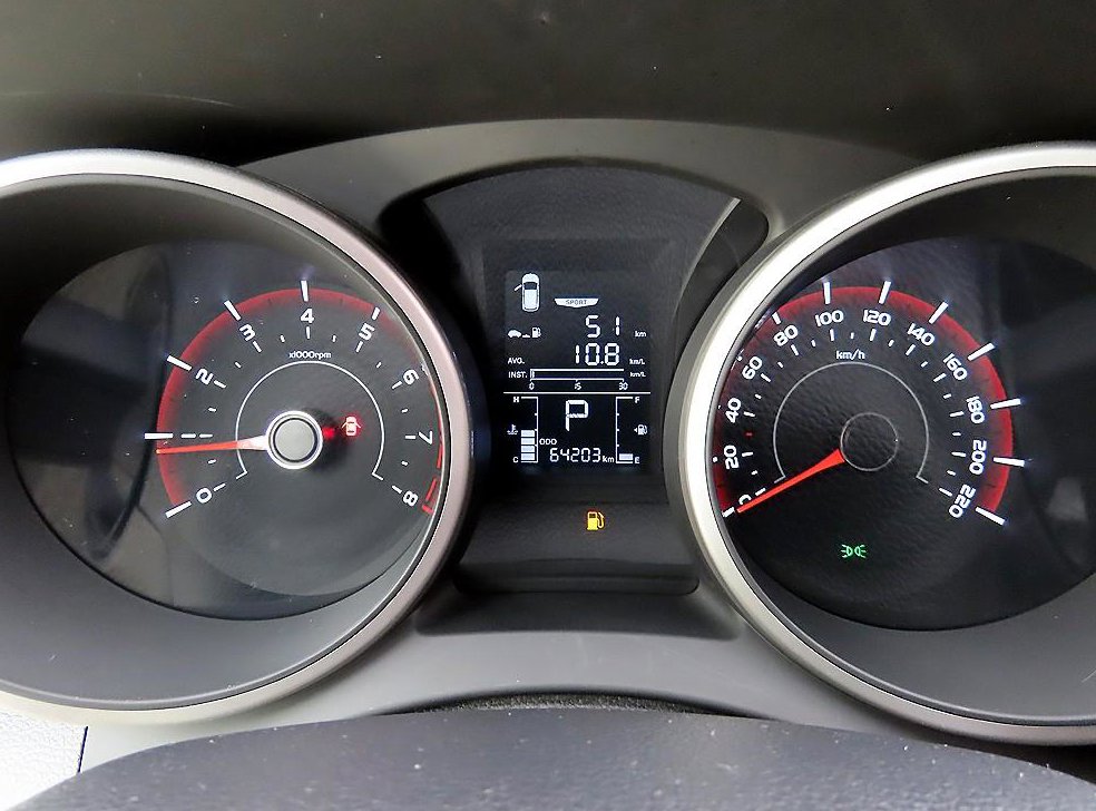 KG모빌리티(쌍용)  티볼리 2WD 가솔린 VX 사진 9