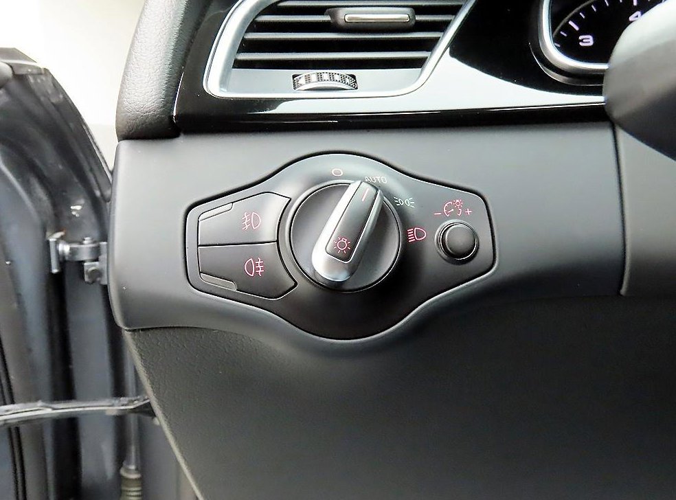 아우디 A5 35 TDI 콰트로 스포츠백 사진 12