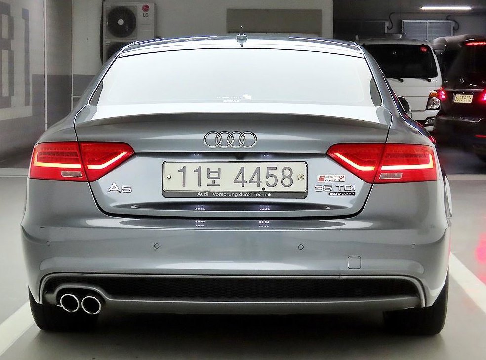 아우디 A5 35 TDI 콰트로 스포츠백 사진 3