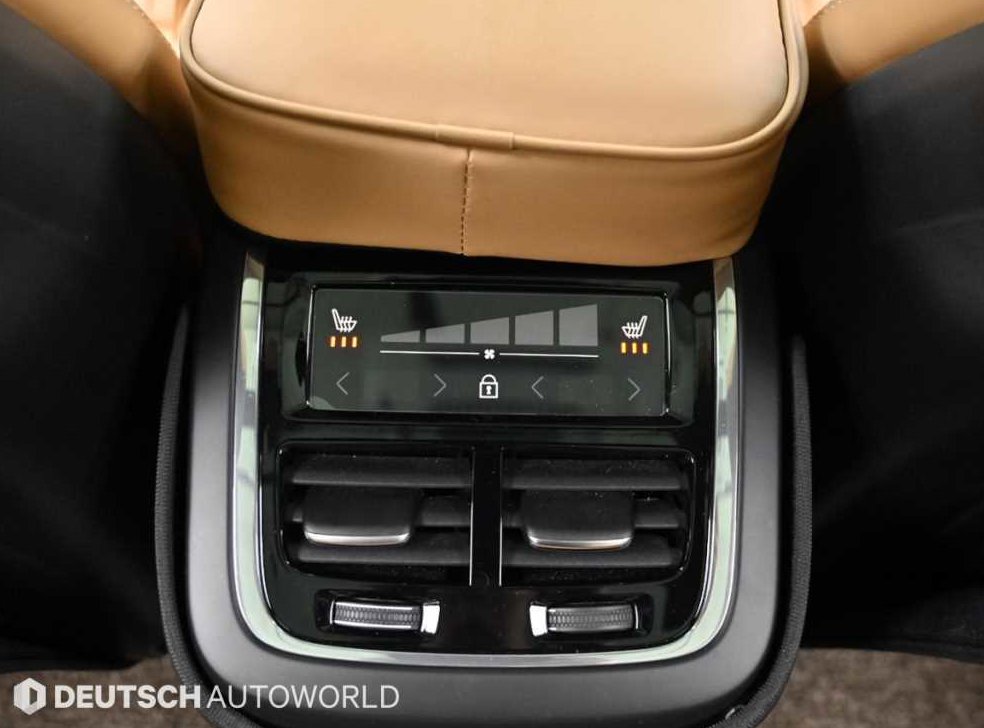 볼보 XC60 B6 AWD 얼티메이트 브라이트 사진 16