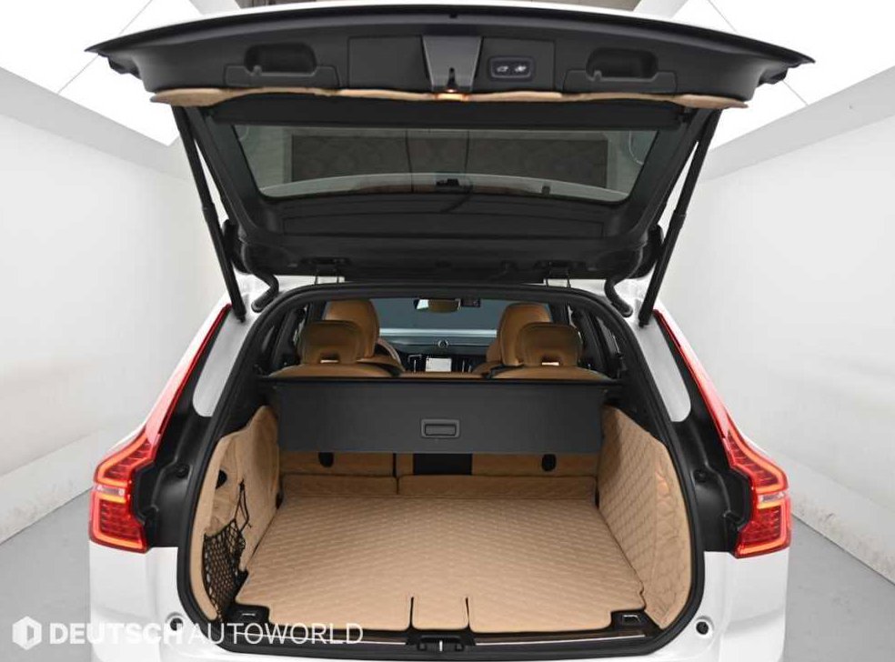 볼보 XC60 B6 AWD 얼티메이트 브라이트 사진 19
