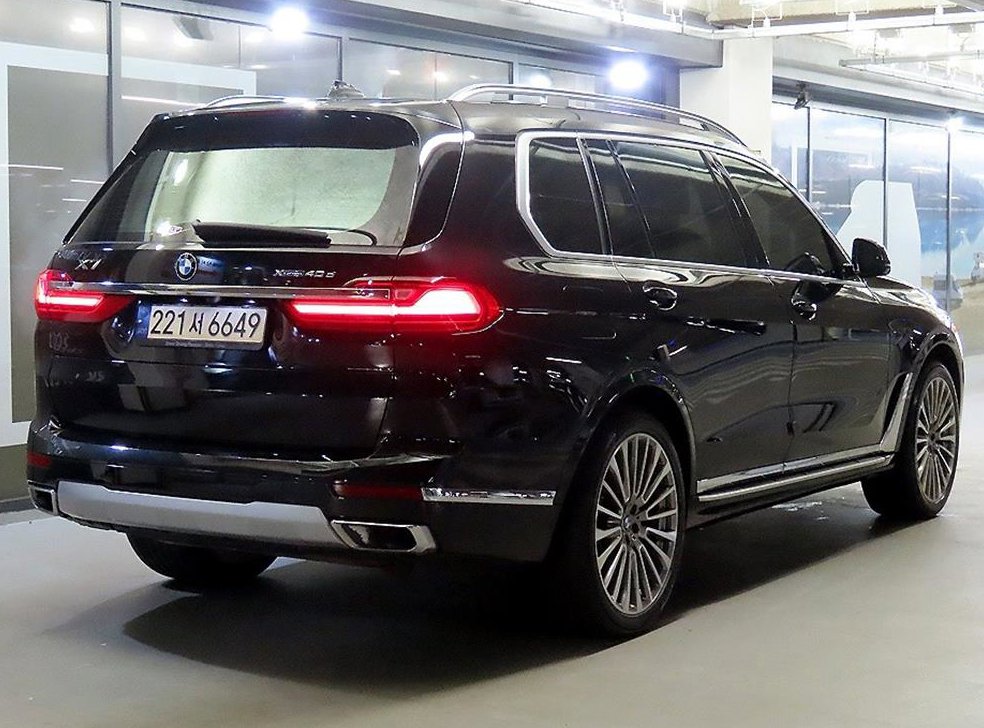 BMW X7 xDrive 40d 디자인 퓨어 엑셀런스 7인승 사진 4