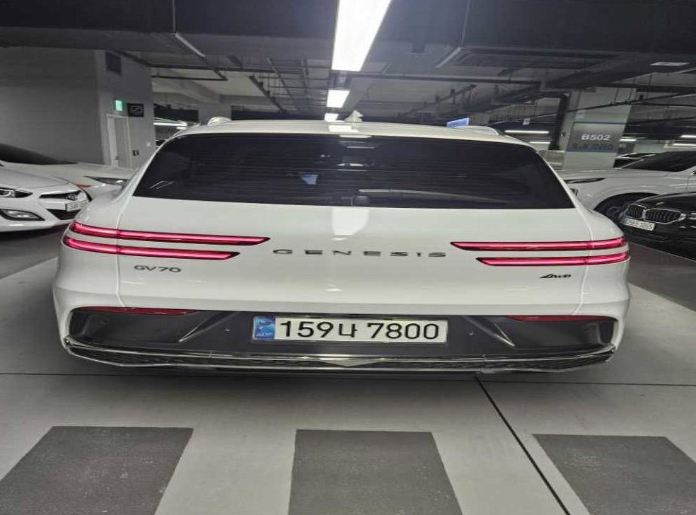 제네시스 GV70 2.5T 가솔린 AWD 사진 2