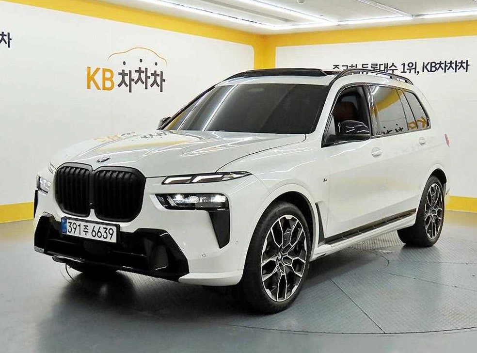 BMW X7 xDrive 40i M 스포츠