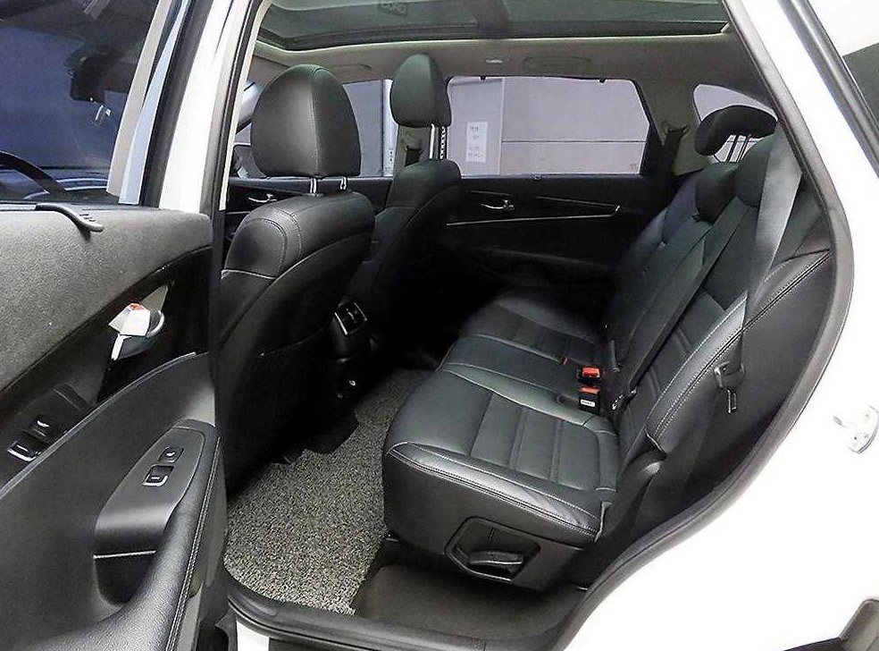기아 쏘렌토 디젤 2.2 4WD 사진 6