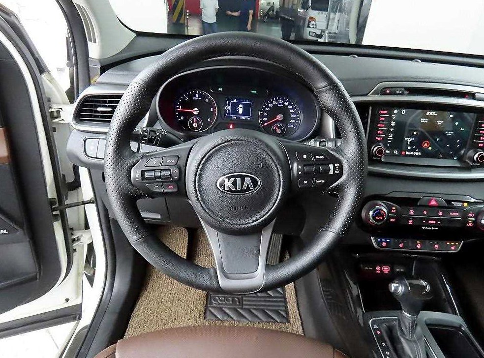 기아 쏘렌토 디젤 2WD 2.0 노블레스 사진 9