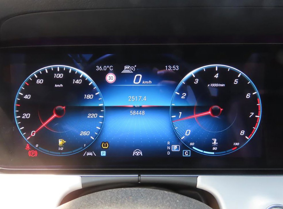벤츠 E 클래스 E250 아방가르드 사진 9