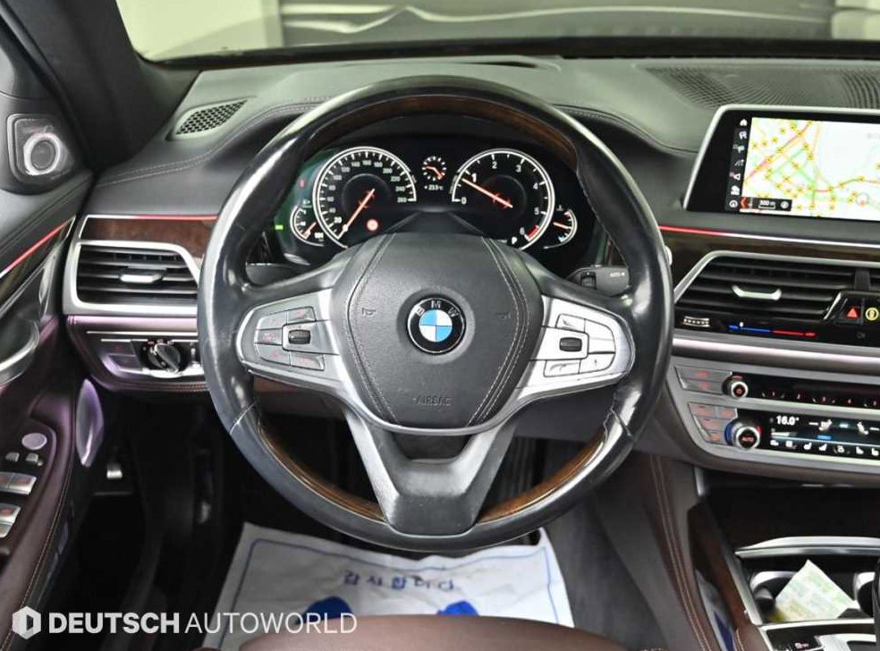 BMW 7시리즈 730Ld xDrive 사진 13