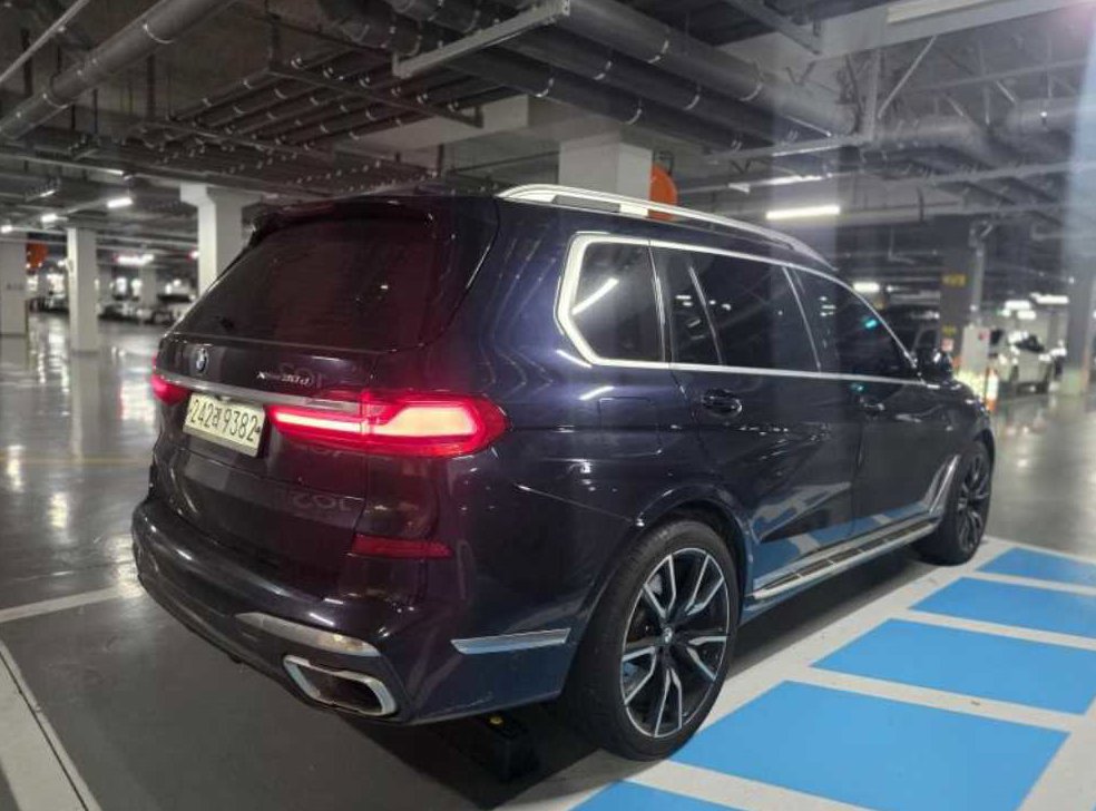 BMW X7 xDrive 30d M 스포츠 6인승 사진 3