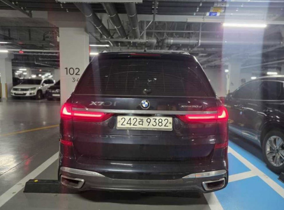 BMW X7 xDrive 30d M 스포츠 6인승 사진 4