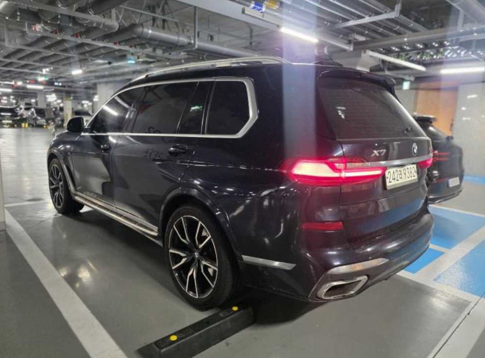 BMW X7 xDrive 30d M 스포츠 6인승 사진 5