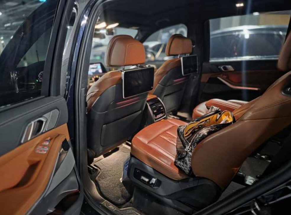 BMW X7 xDrive 30d M 스포츠 6인승 사진 8