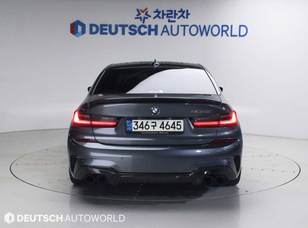 BMW 3시리즈 M340i 사진 4
