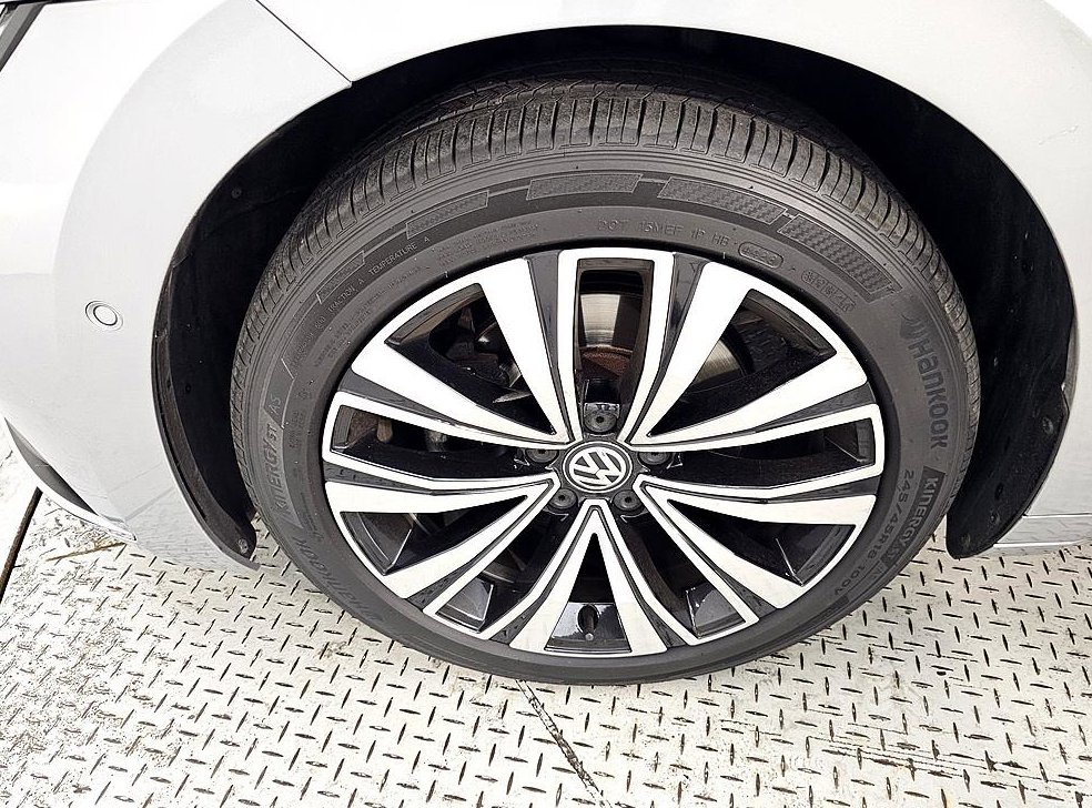 폭스바겐 아테온 2.0 TDI 엘레강스 프리미엄 사진 20