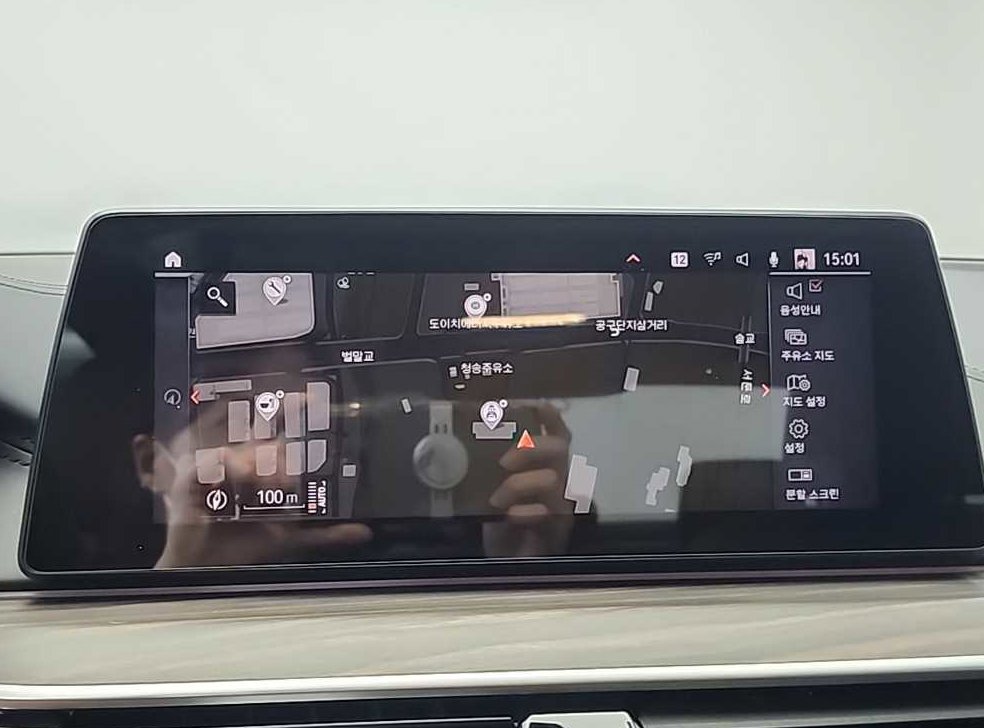 BMW 5시리즈 530i M 스포츠 플러스 사진 15