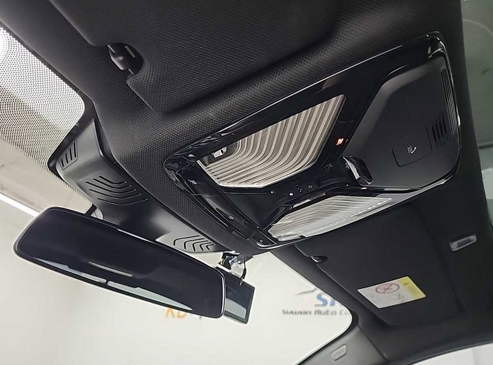 BMW 5시리즈 530i M 스포츠 플러스 사진 17