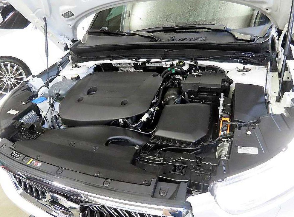 볼보 XC40 B4 AWD 인스크립션 사진 19