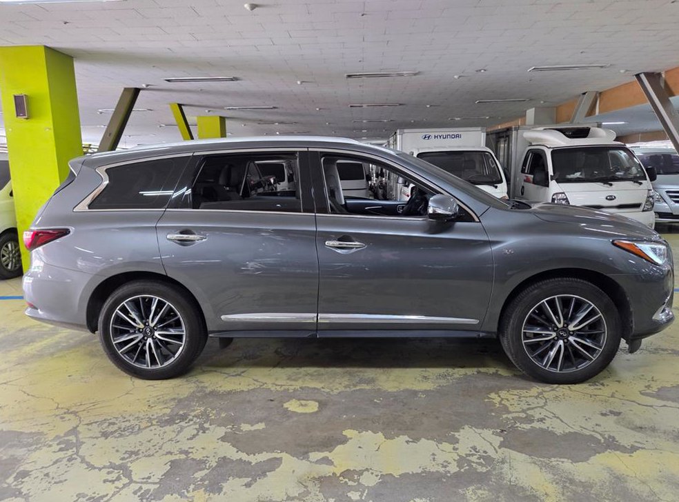 인피니티 QX 3.5 AWD 사진 5