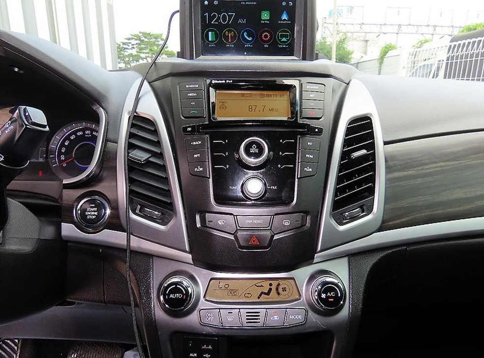 KG모빌리티(쌍용)  코란도 2WD 2.2 RX 사진 14