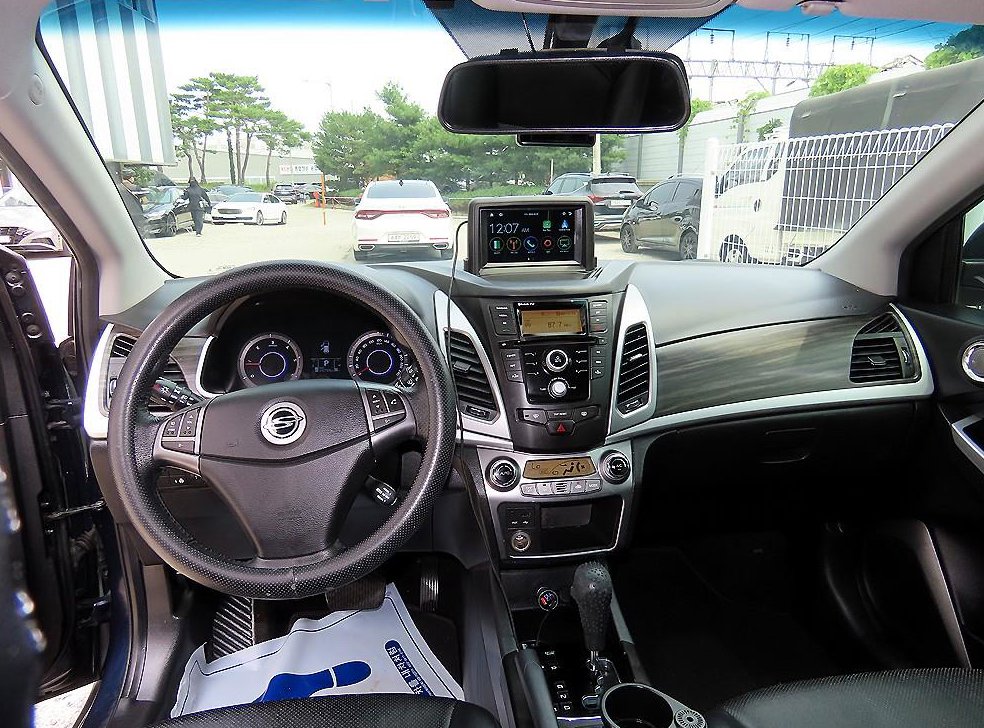 KG모빌리티(쌍용)  코란도 2WD 2.2 RX 사진 7
