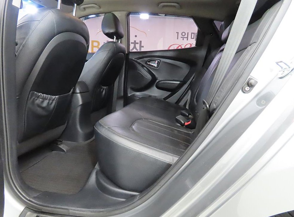 현대 투싼 2WD VGT LX20 사진 6