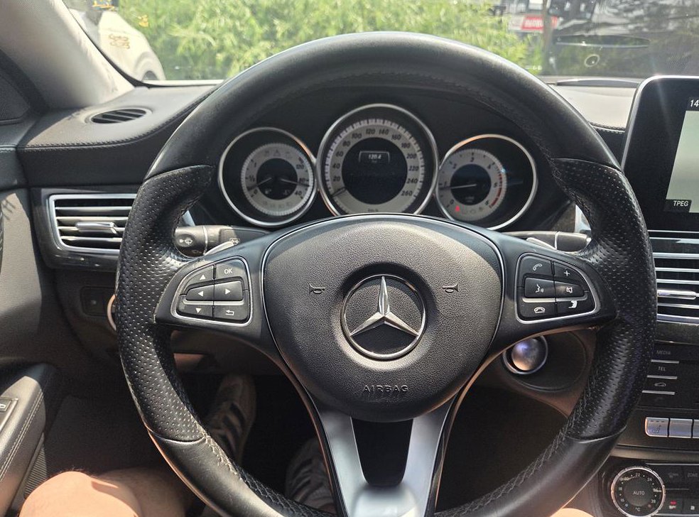벤츠 CLS 클래스 CLS 250 d 4MATIC 사진 3