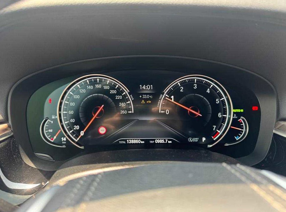 BMW 5시리즈 530i xDrive M 스포츠 플러스 사진 3