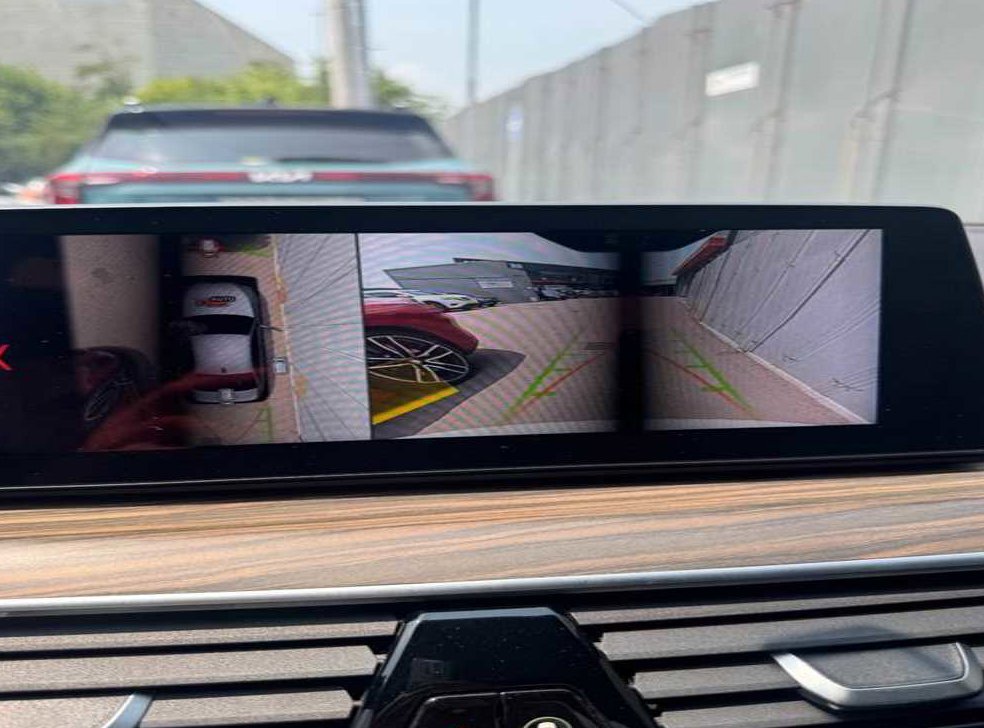 BMW 5시리즈 530i xDrive M 스포츠 플러스 사진 7