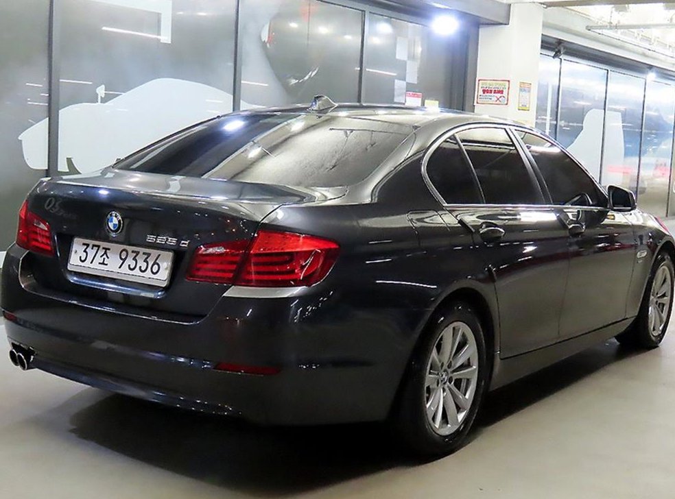 BMW 5시리즈 525d xDrive 사진 4
