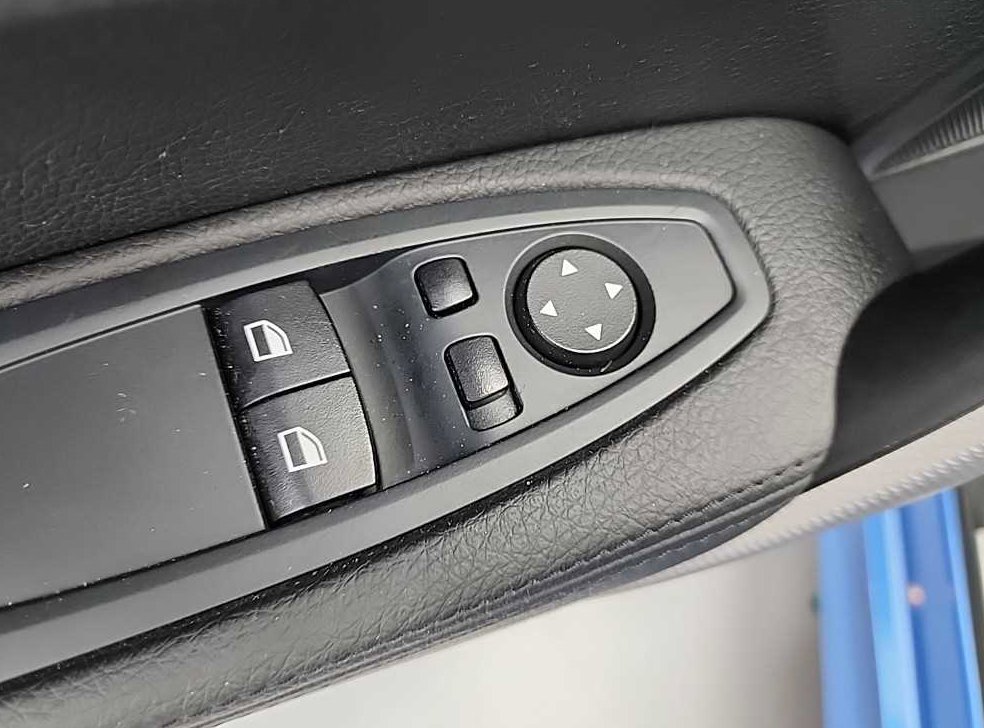 BMW 2시리즈 220d 쿠페 M 스포츠 사진 17