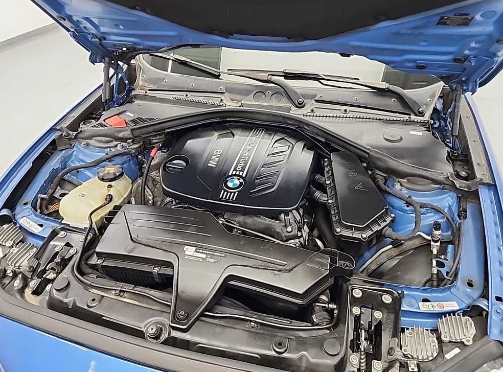BMW 2시리즈 220d 쿠페 M 스포츠 사진 5